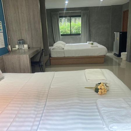 Matini Klong1 Hotel Rangsit Exterior photo