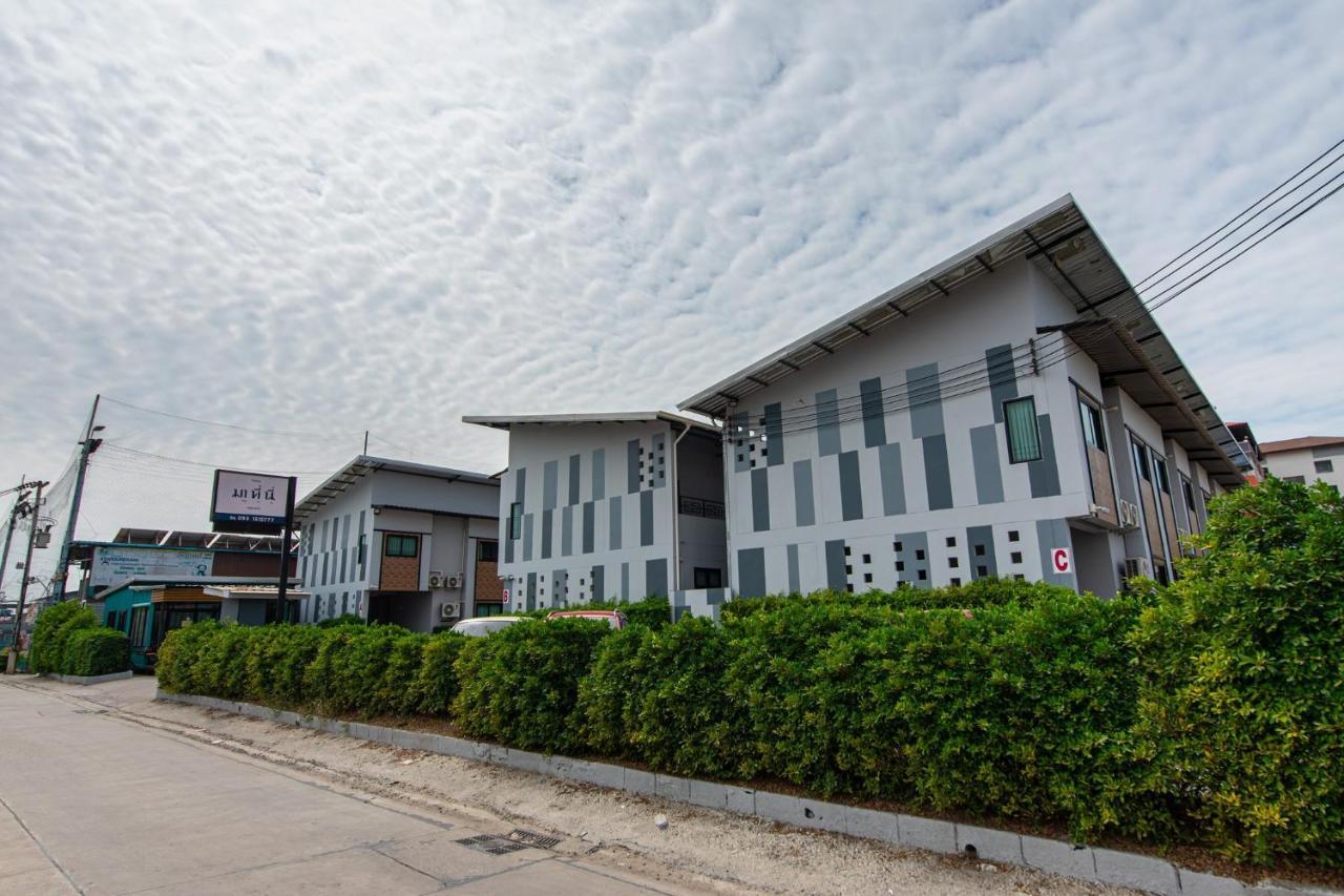 Matini Klong1 Hotel Rangsit Exterior photo