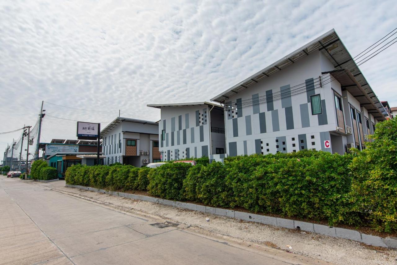 Matini Klong1 Hotel Rangsit Exterior photo